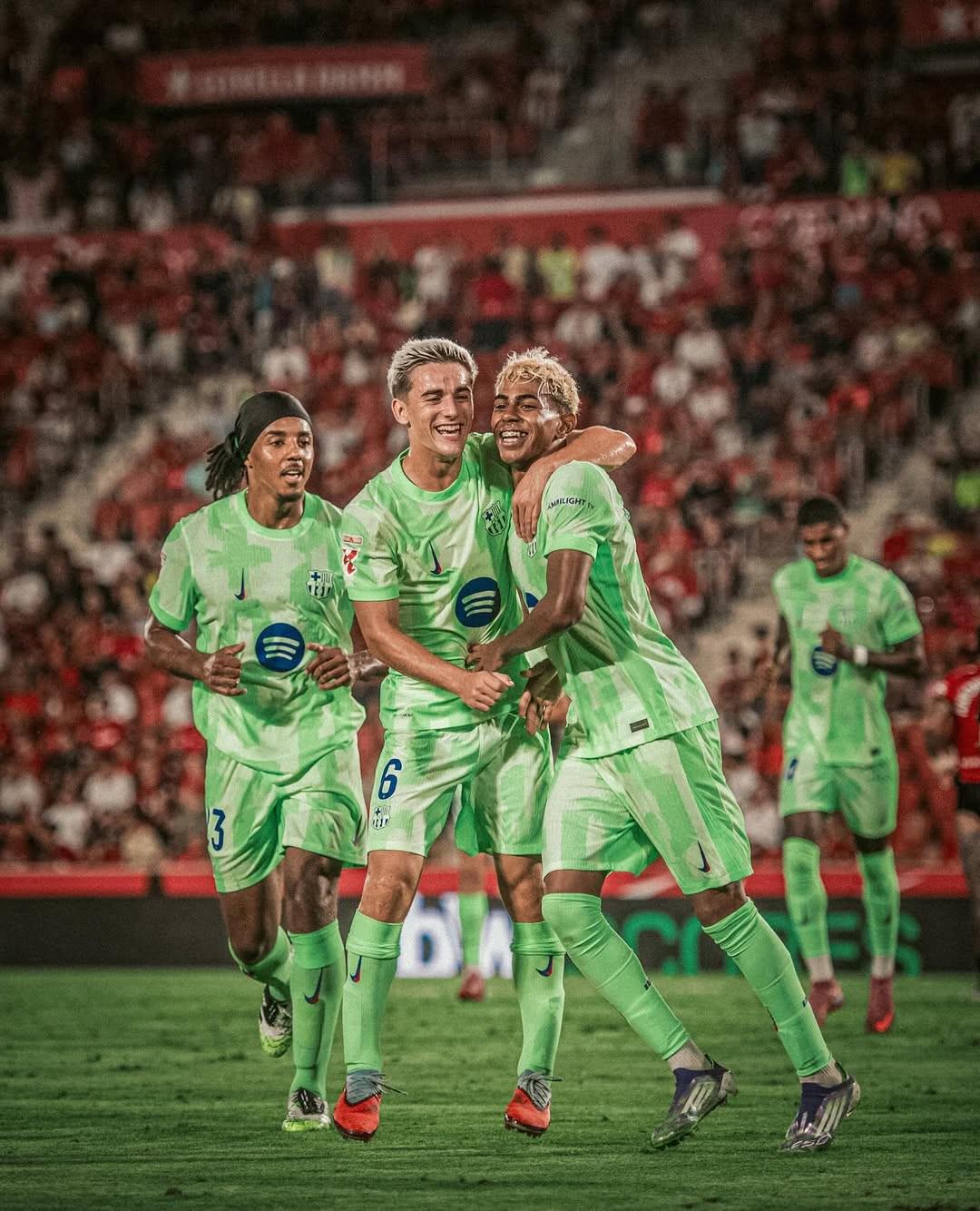 src, dingy, 号的派对