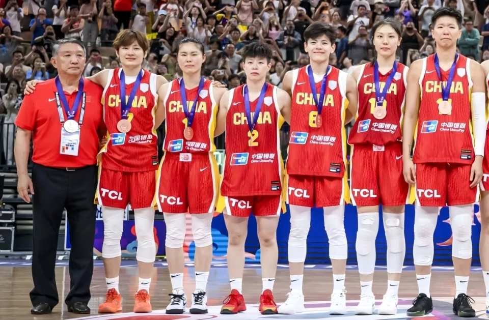 冠军的最好, 过多地责怪