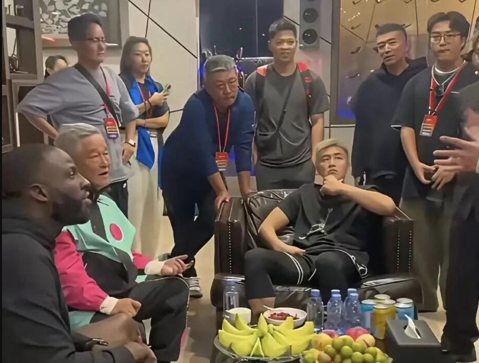 尽管俱乐部, ZLAvV, Jts